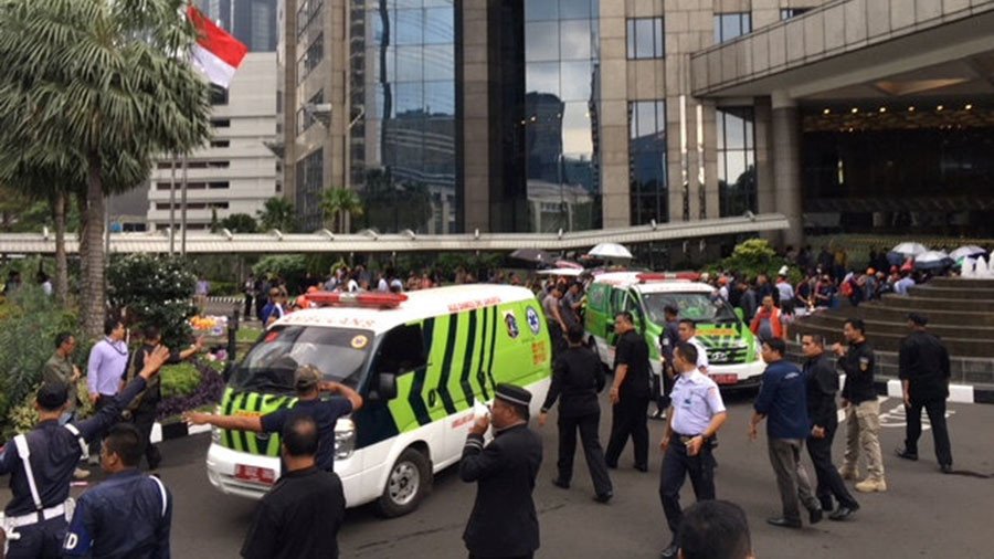 At least 75 injured as floor collapses at Indonesian Stock Exchange (PHOTOS, VIDEO)