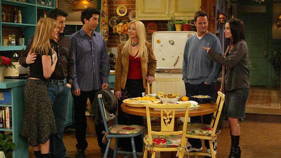 Profiles in PC courage: Brave millennials slam ‘Friends’ over show’s ‘homophobia & misogyny’