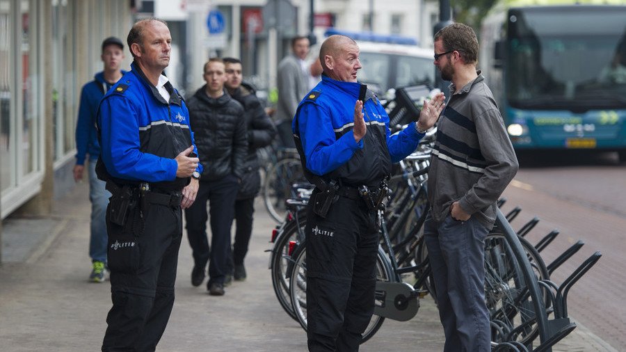 ‘They look too poor to wear that’: Dutch police to ‘undress’ youths wearing clothes deemed fancy