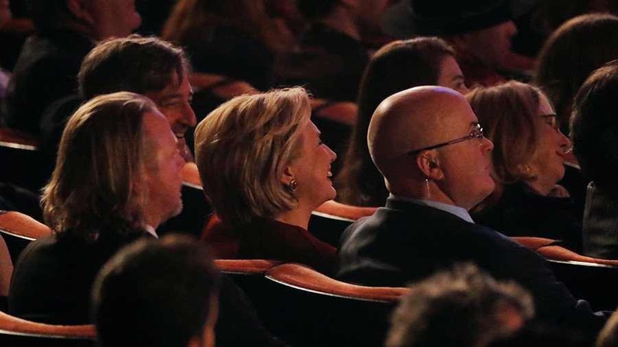 US political breakdown hits Grammys, courtesy of Clinton 'Fire & Fury' sketch 