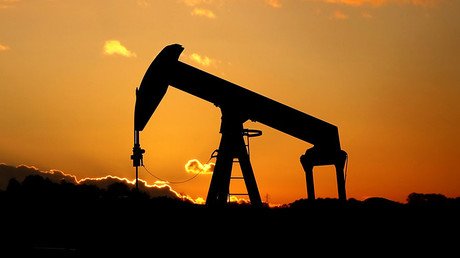 US on track to unseat Saudi Arabia as #2 oil producer in the world