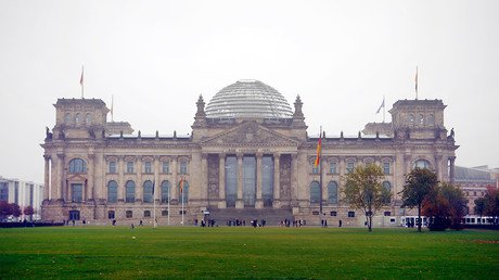 New German parliament to cap refugee inflow & scrap tax hike – coalition roadmap