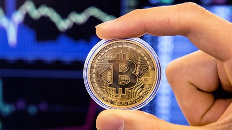 Bitcoin crashes as China vows to stamp out overseas crypto-trading