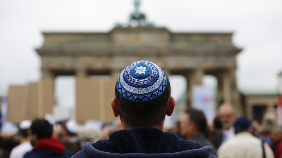 Germany averaged 4 anti-Semitic crimes a day in 2017 — govt data