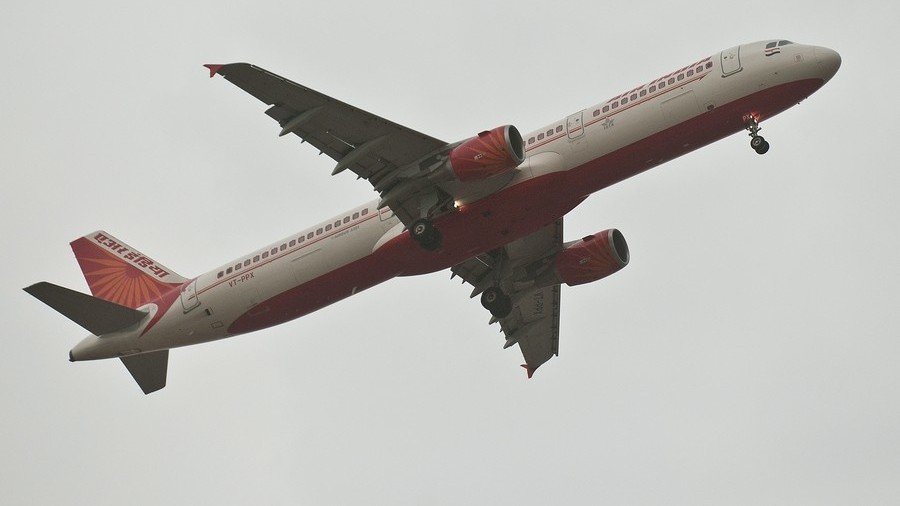 ‘Climb, climb, climb!’ Female pilot’s swift maneuver thwarts mid-air collision over Mumbai