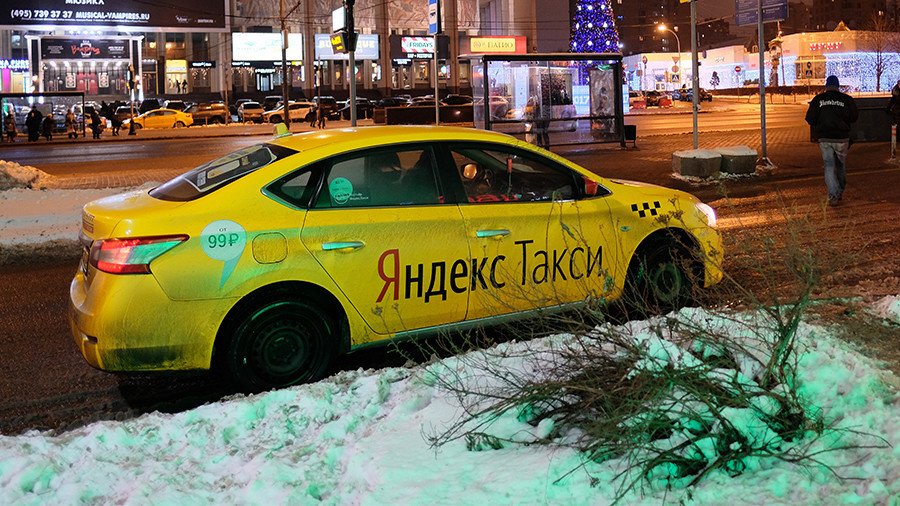 Russian tech giant tests self-driving car on Moscow’s snowy streets (VIDEO)