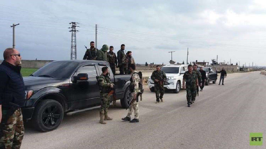 Pro-govt Syrian fighters begin entering Kurdish Afrin despite Turkish threats – Syrian TV (VIDEO)