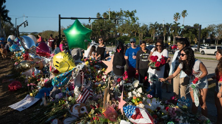 Parkland massacre survivor boycotts school until Florida passes gun legislation