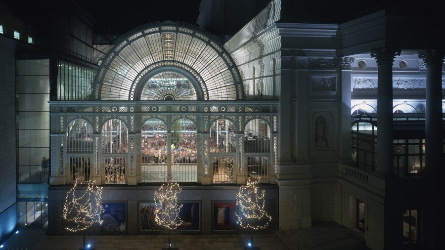 London's Royal Opera House given all clear after bomb scare