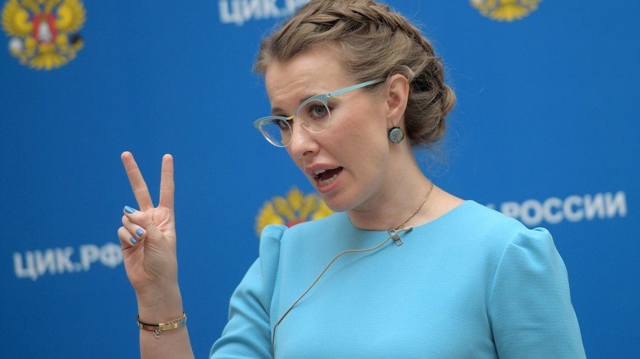 Presidential candidate Sobchak faces backlash after ‘asking Ukraine’s permission to visit Crimea’