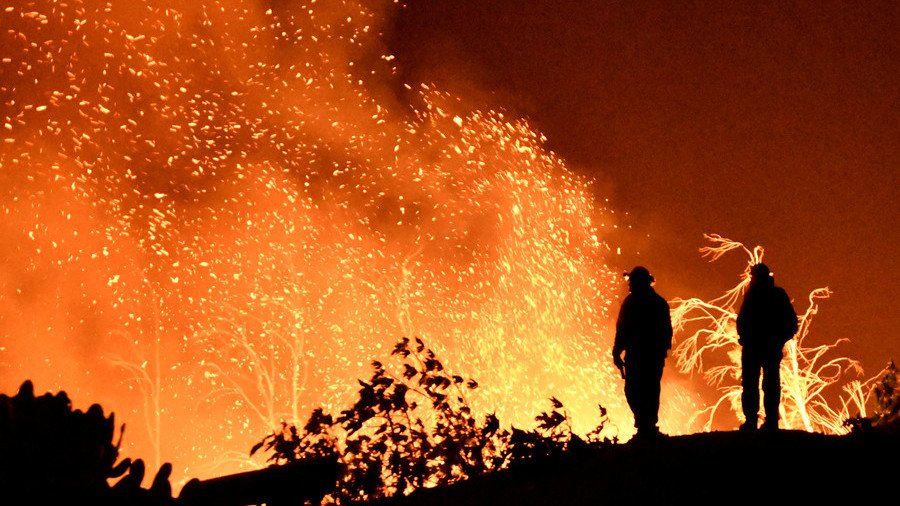 Harsh words and a lawsuit: Trump and California at war