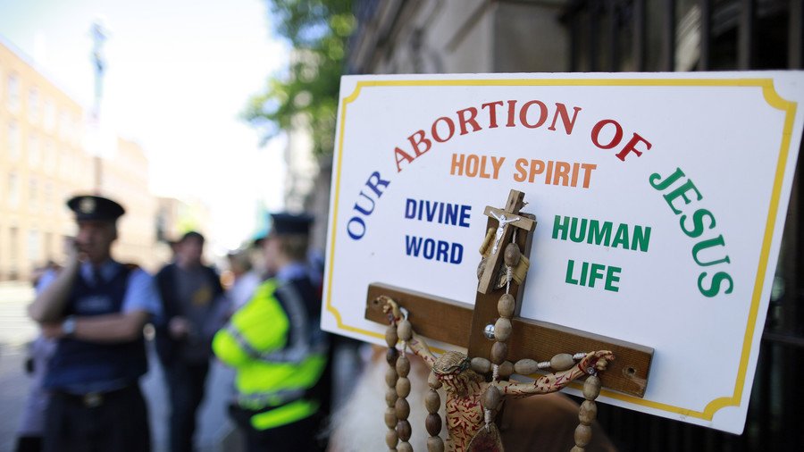 1,000s of pro-life activists take to the streets of Dublin (PHOTOS)