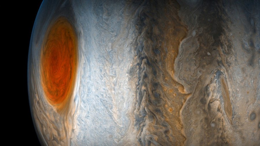 Red alert: Jupiter’s ancient storm turning orange & changing shape (VIDEO)