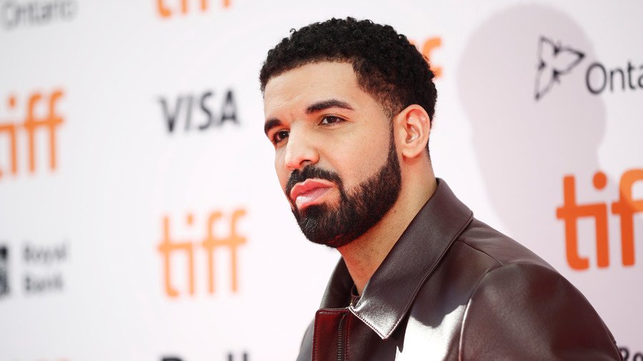 Drake v Ninja: Twitch smashes live-streaming record in gaming session