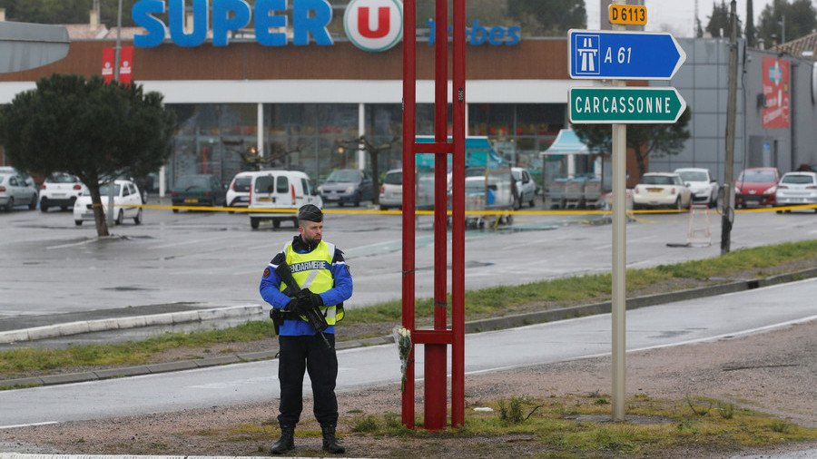 3 homemade bombs found at site of French supermarket attack – report