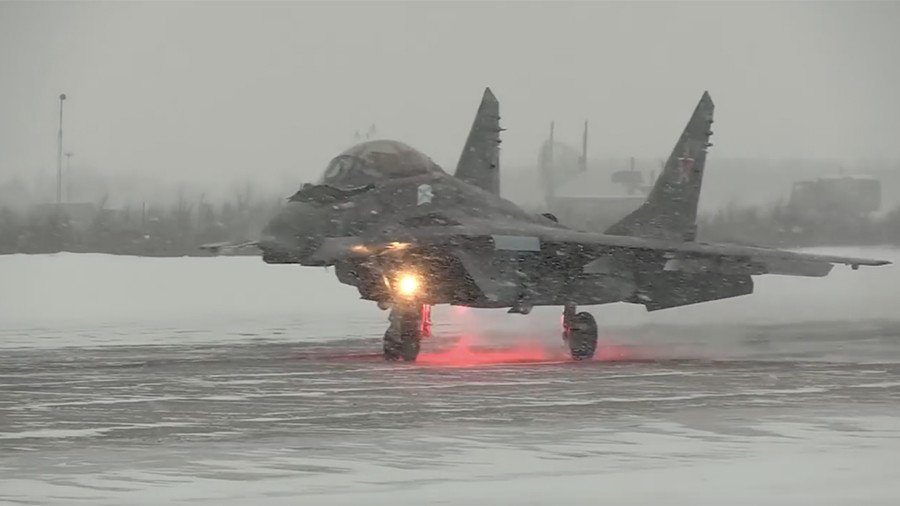 Russia’s Northern Fleet fighter jets hone combat skills in harsh Arctic climate (VIDEO)