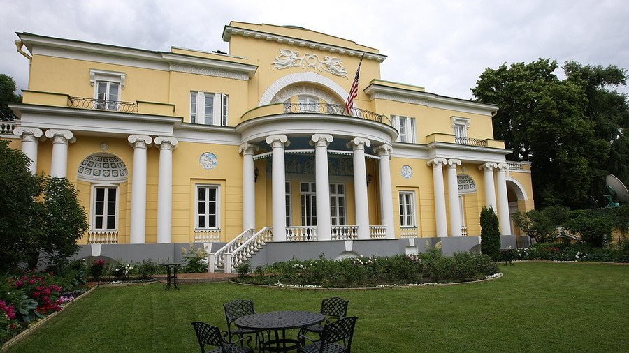 Expel Americans from historic Moscow mansion, leader of Russian nationalist party urges