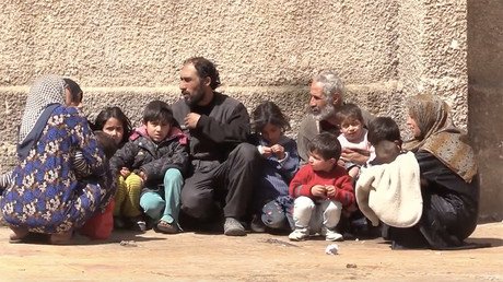 First group of 50+ civilians safely leaves E. Ghouta via humanitarian corridor – Russian MoD