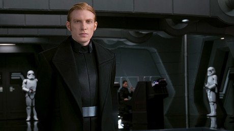 Moscow calling from the Dark Side: ‘Russian bots’ asked Last Jedi team to save villain