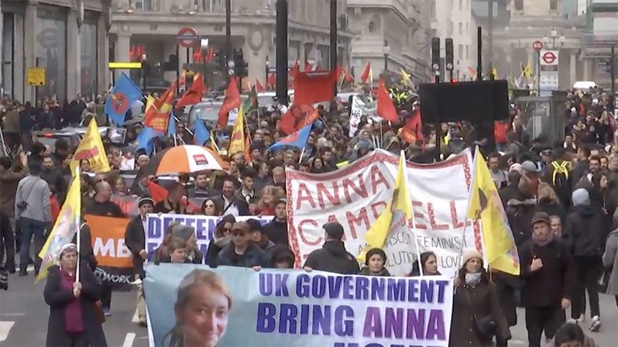  Hundreds of pro-Afrin supporters protest against UK support of Turkey (VIDEO)
