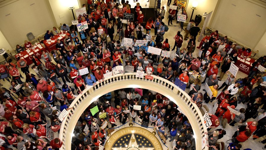 Striking Oklahoma teachers storm & occupy state capitol over pay and funding (PHOTOS, VIDEO)