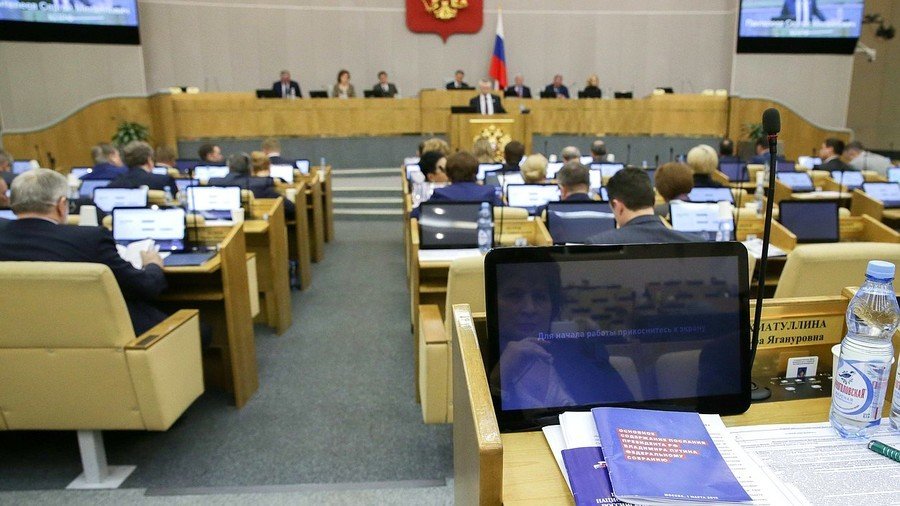 Duma gives nod to bill on multimillion-ruble fake news fines