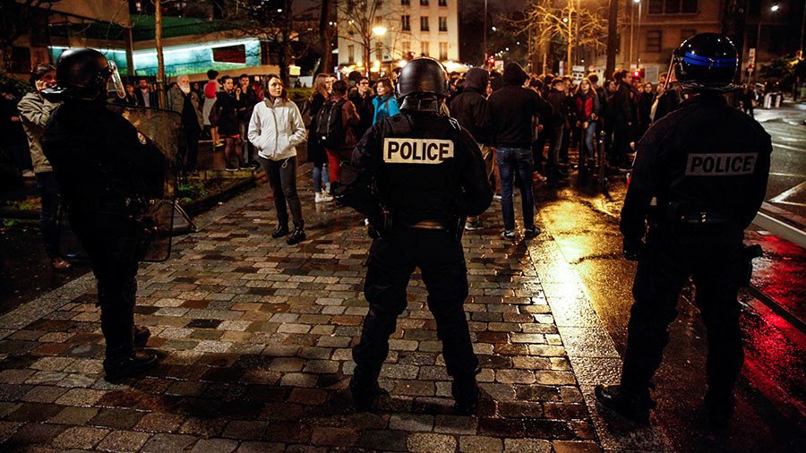 French police oust protesting students from iconic Sorbonne University (PHOTOS)