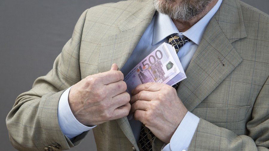 New Russian bill orders sacking of MPs whose spend exceeds official income