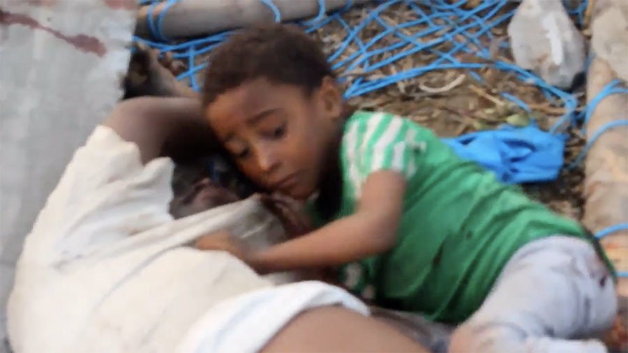 Boy clinging to his dead father won't become face of Yemen war for millions in the West (GRAPHIC)