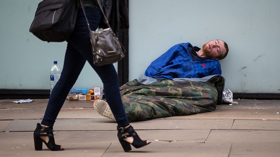Eastern Europeans driving homelessness, Tory MP claims (VIDEO)