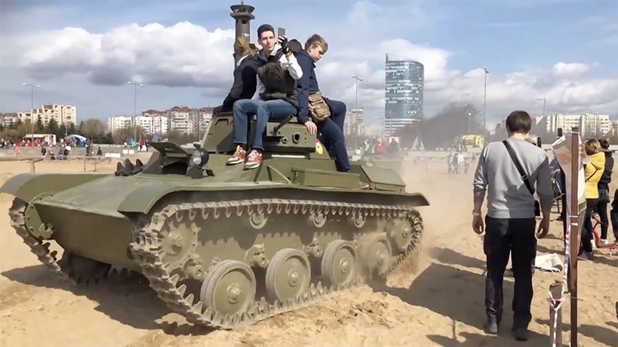 ‘Man under tracks!’ Tank runs over riders in Russia (VIDEO)