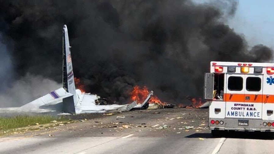 Military plane crashes in Savannah, Georgia, killing 9 (PHOTOS, VIDEOS)