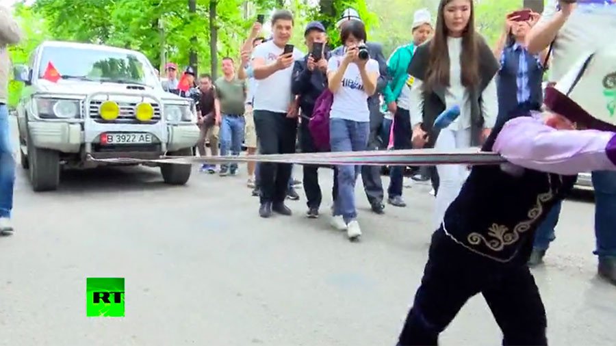 Child’s play? 5yo Kyrgyz boy pulls 3-ton truck (VIDEO)