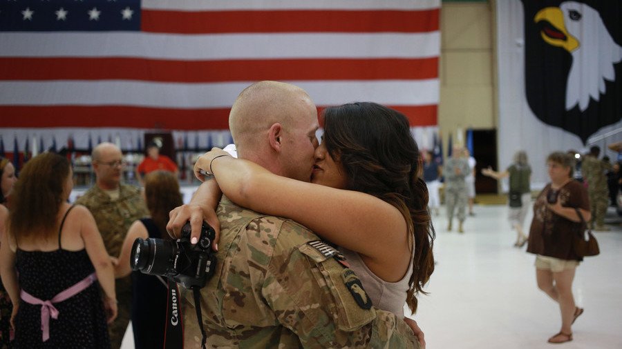 'Can I kiss you?' Pentagon spends $700k teaching soldiers dating etiquette