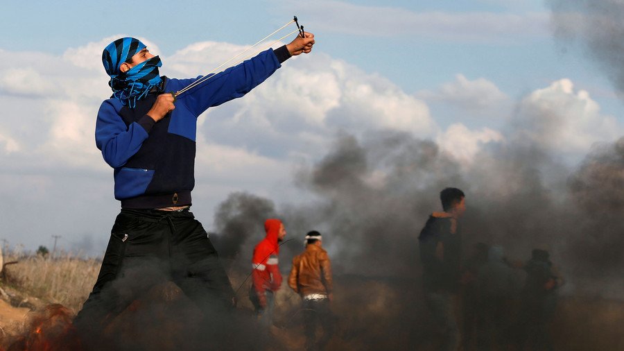 Drones vs stones: Palestinian takes down 'Israeli UAV' with rock & slingshot (VIDEO)