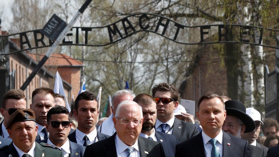 Holocaust museum in Poland faces nationalist abuse after ‘Polish death camps’ law (VIDEO)