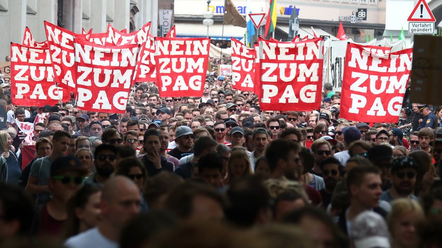 30,000 protest as German police granted powers to open mail under new laws