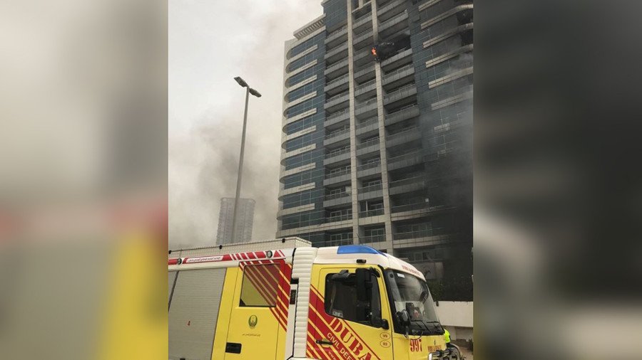 Firefighters battle massive blaze at Dubai tower, residents evacuated (PHOTOS, VIDEOS)