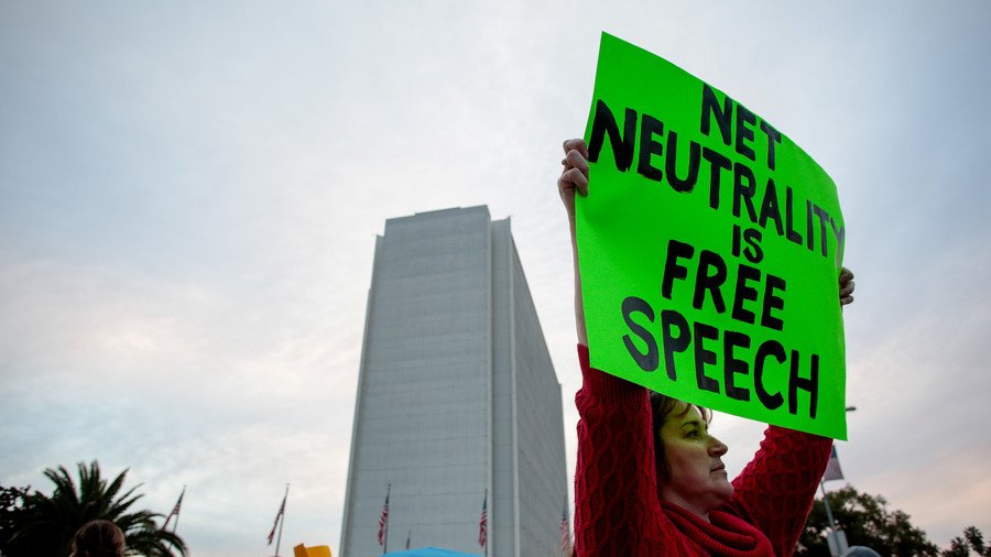 Senate votes to restore net neutrality after repeal