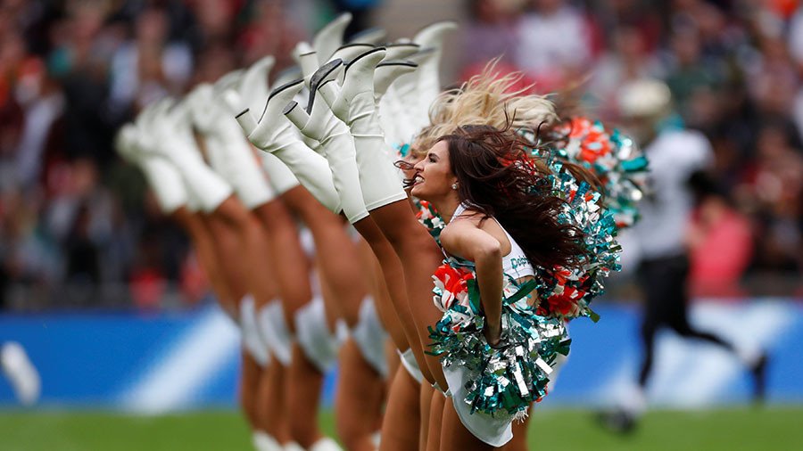 Ex-NFL cheerleader files complaint against the Saints — but she's willing  to settle for $1