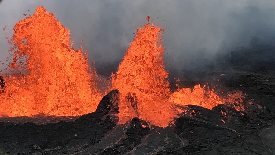 Hawaii power plant shuts down after lava from Kilauea volcano flows onto site (PHOTOS, VIDEO)