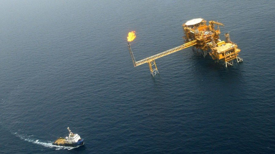 BP suspends work on gas field shared with Iran