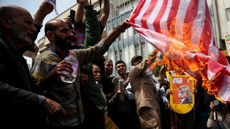 Iranians burn Trump’s effigies, US flags at protests against nuclear deal withdrawal (PHOTO, VIDEO)