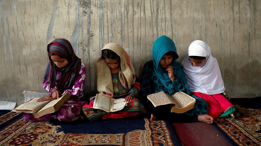 Half of Afghan children miss out on school due to fighting, poverty & discrimination – UNICEF