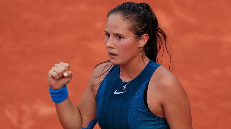 Rising Russian star Kasatkina knocks out Wozniacki, progresses to French Open quarterfinal