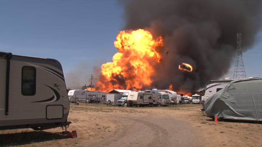 Cameraman narrowly escapes Hollywood-style propane tank explosion (VIDEO)