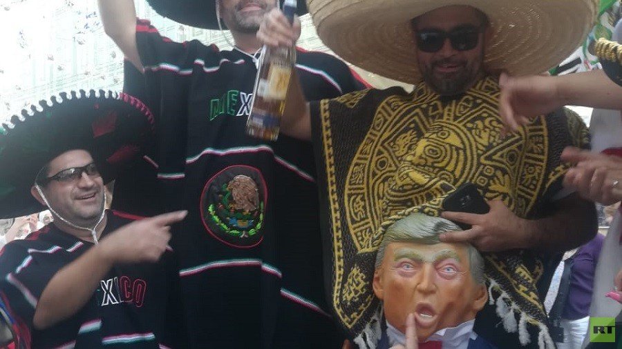Mexican football fans mock Trump at World Cup in Moscow (VIDEO)