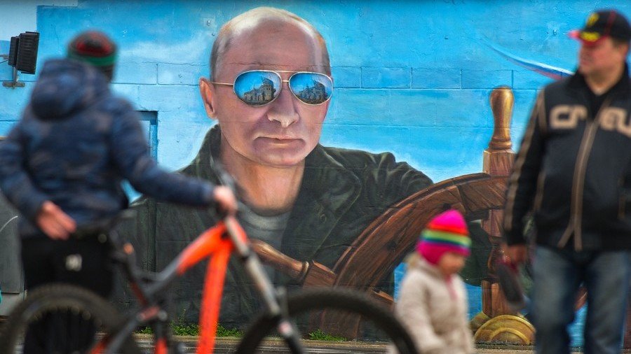 Over half of all Russians want Vladimir Putin to remain president after 2024, poll shows