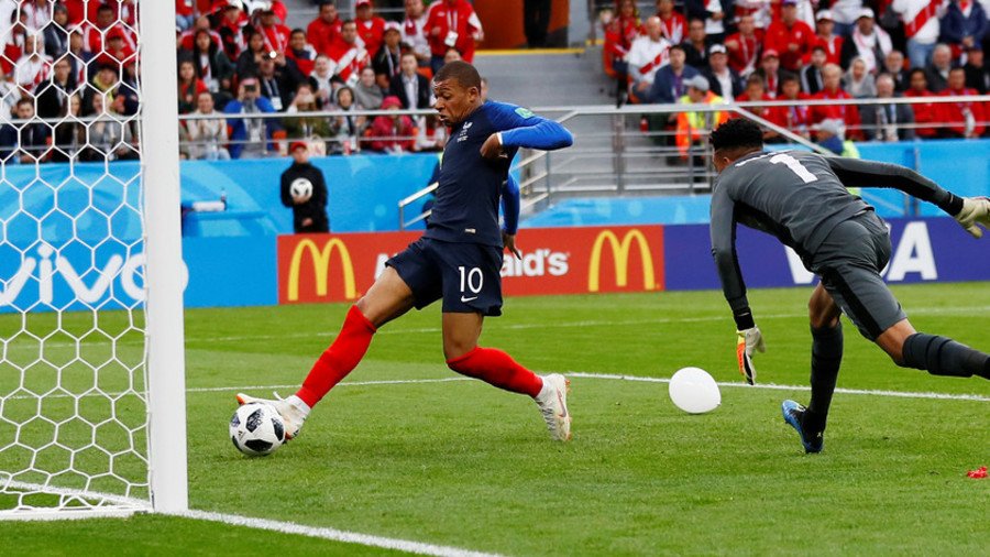 France through to World Cup last 16 after knocking out crowd favorites Peru