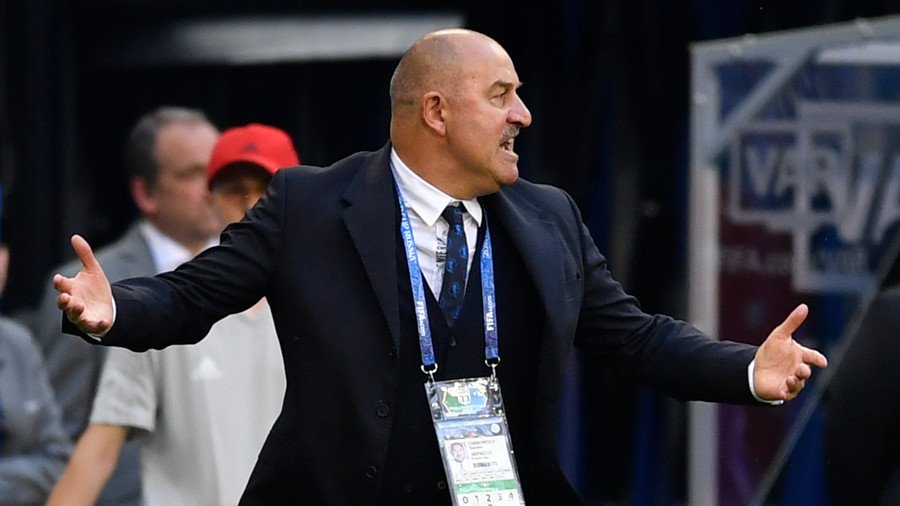 ‘Getting a slap can be useful’ – Russia boss Cherchesov on Uruguay defeat